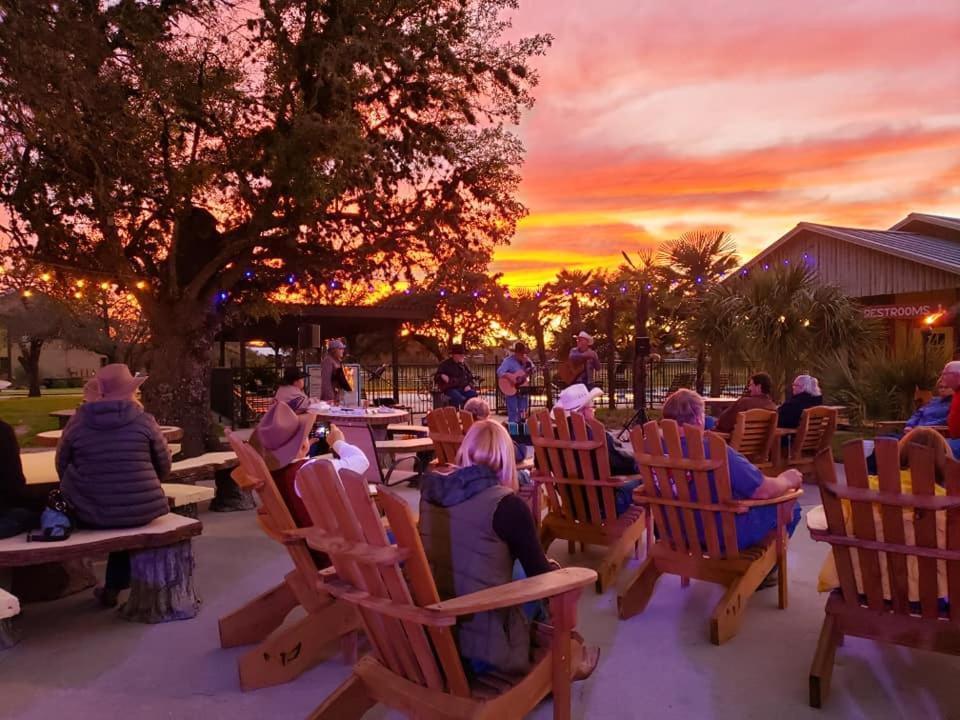 Flying L Ranch Resort & Golf Course Bandera Exterior photo
